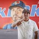 Homenajean a Alejandro Kirk con mural en Tijuana
