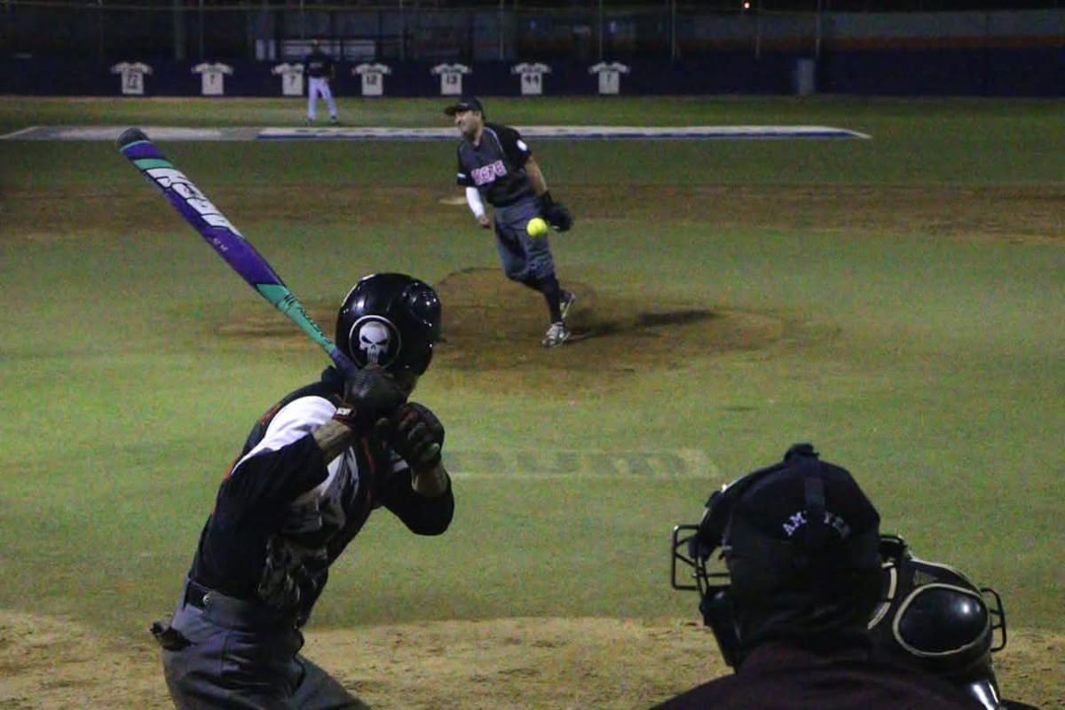 Comenzaron las semifinales en la Liga del DUM