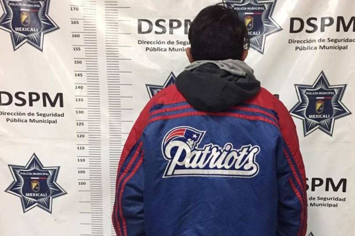 Adolescente es detenido tras intento de asalto