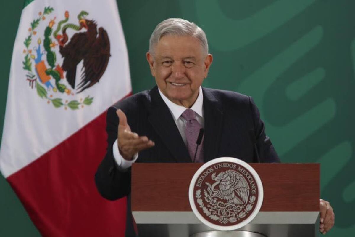 Le dicen a AMLO que lucha como "El llanero solitario"; "tengo apoyo de millones", responde