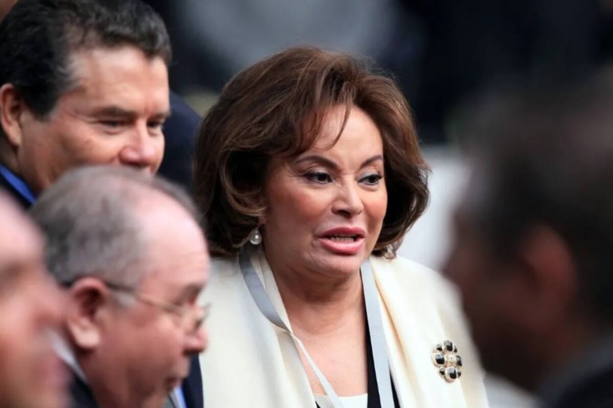 Operan de emergencia a Elba Esther Gordillo