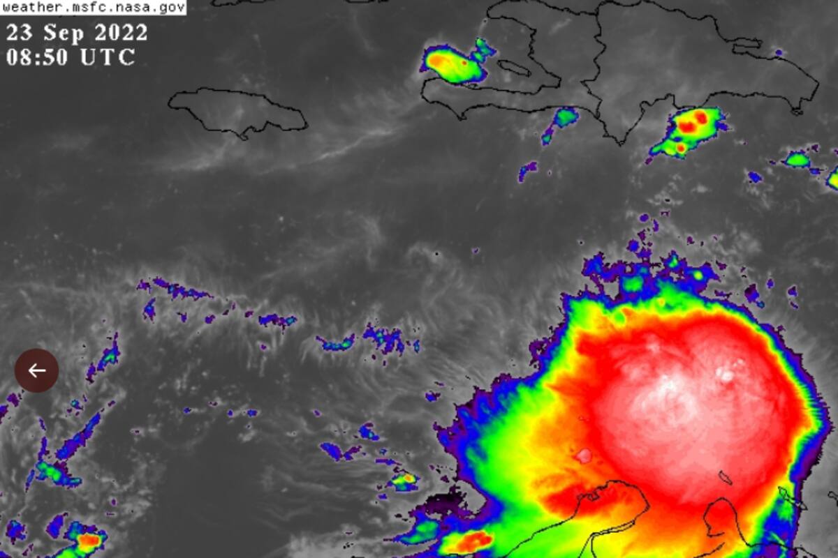Florida se declara en emergencia ante llegada de potencial huracán