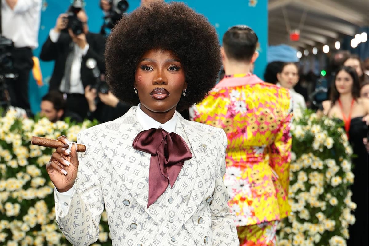 Doechii responde a las críticas por su actitud con asistentes en la MET Gala