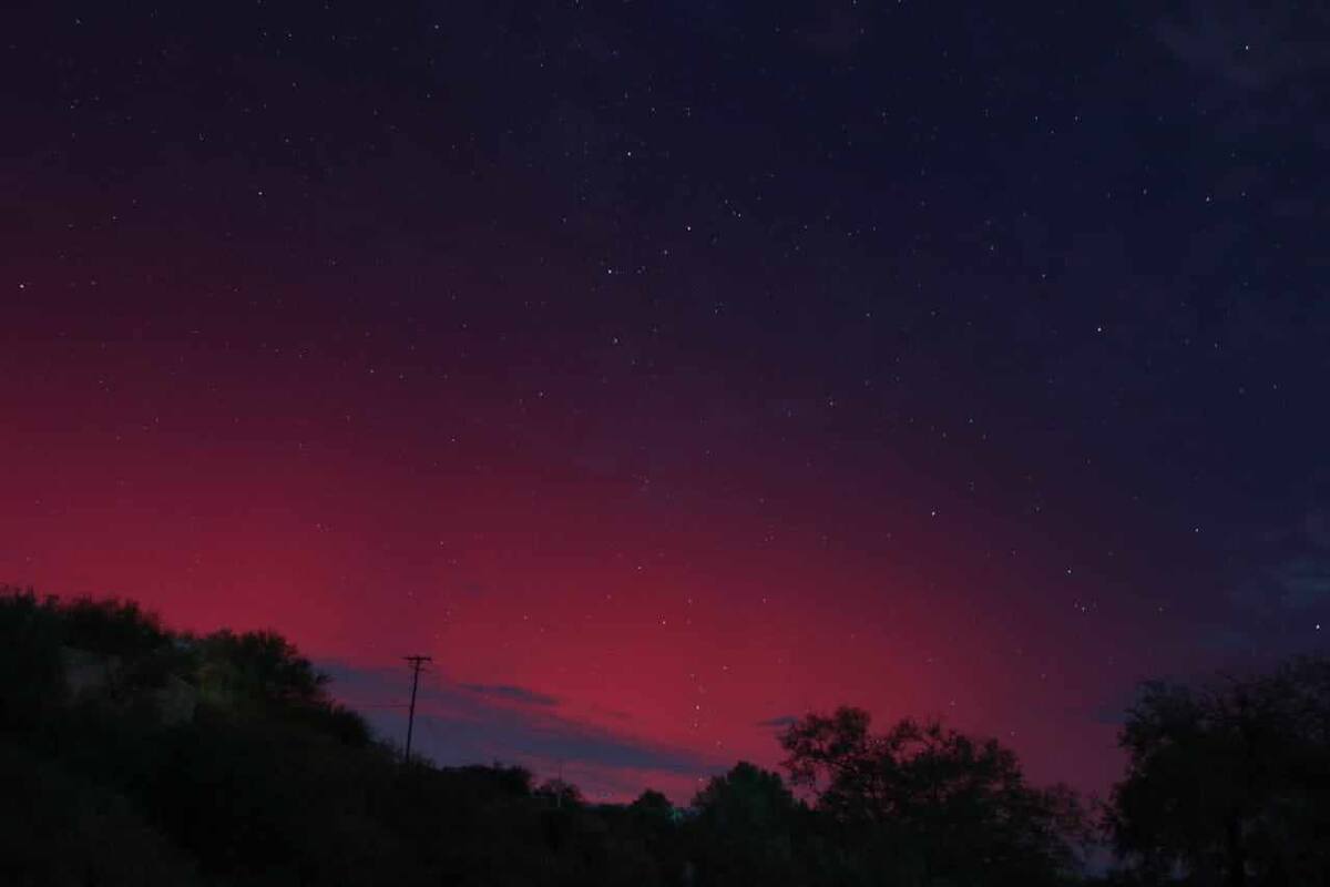 Sorprende la presencia de auroras boreales en el cielo sonorense