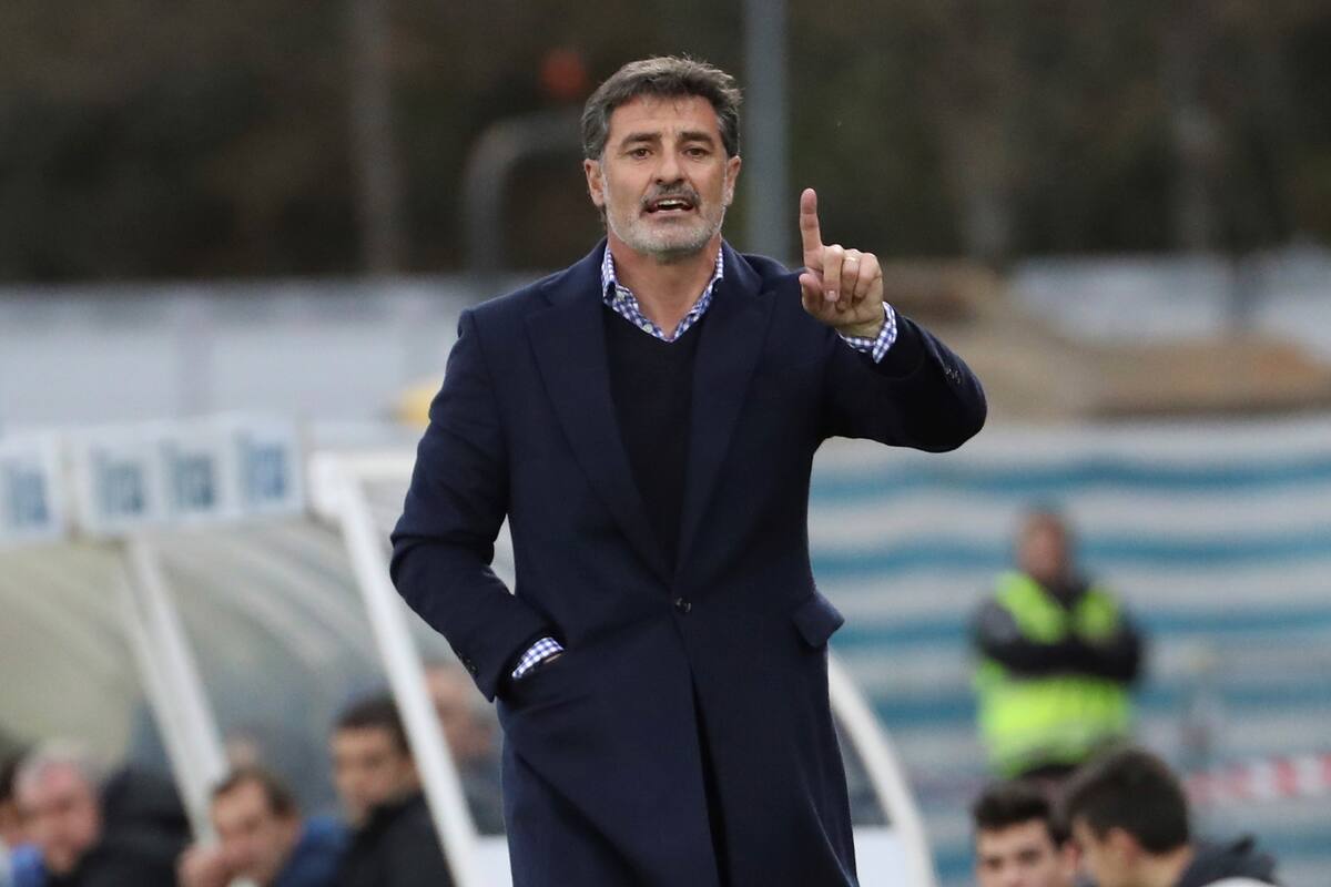 Oficial: Míchel González, nuevo DT de Pumas
