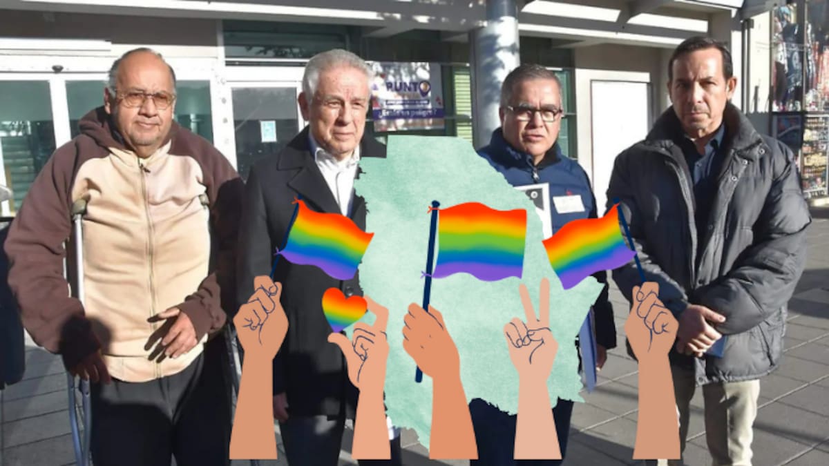 Entregan 4 mil firmas contra el reconocimiento al matrimonio igualitario dentro del Código Civil de Chihuahua, derecho que se encuentra vigente por la SCJN desde 2015