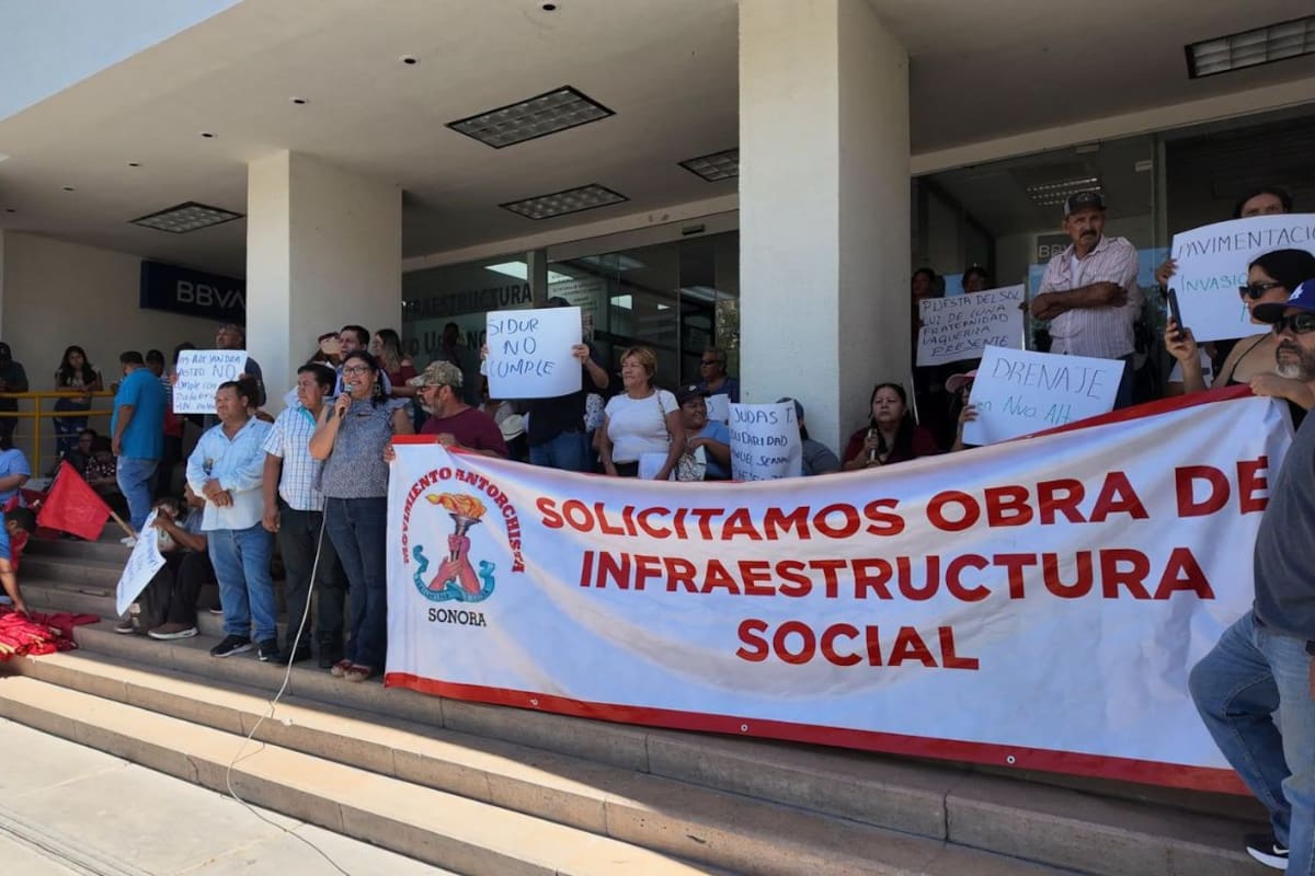 Antorchistas en Sonora toman oficinas de Sidur por cancelación de 15 obras en colonias rezagadas