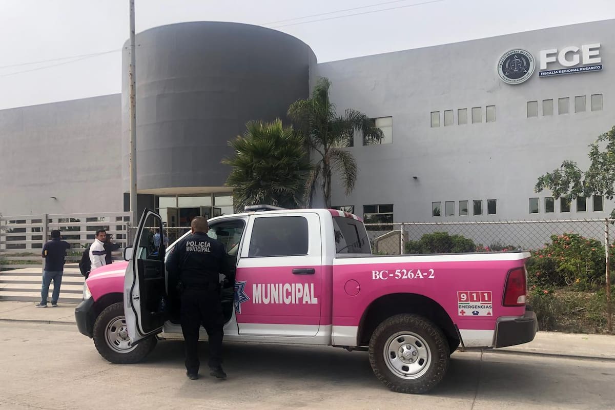 Hallazgo macabro en Tijuana: mujer asesinada y exhibida con mensaje “por andar con maridos ajenos”