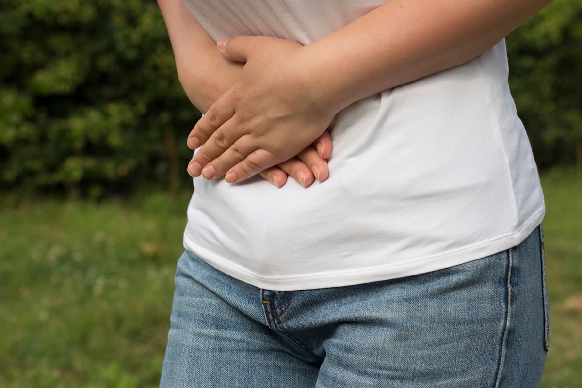 Opciones naturales para aliviar la hinchazón abdominal, según expertos