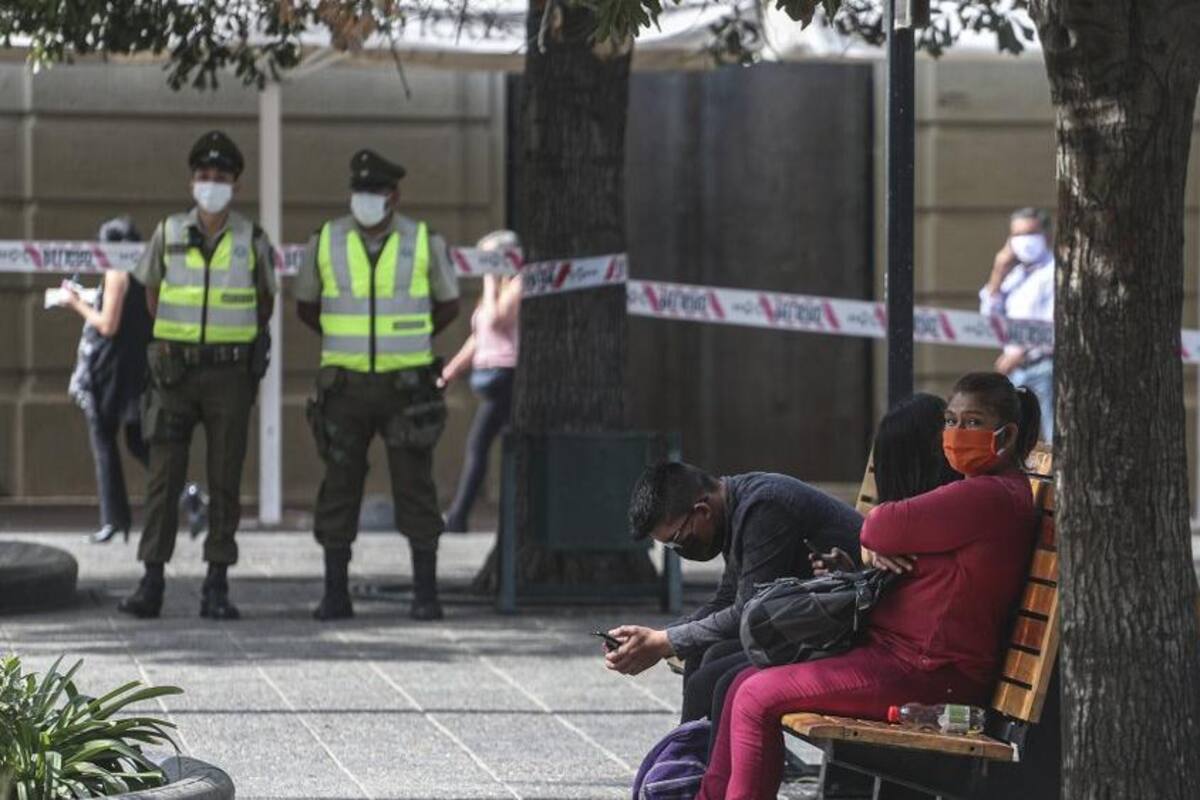 Chilena con coronavirus provoca operativo tras salir a "estirar las piernas"