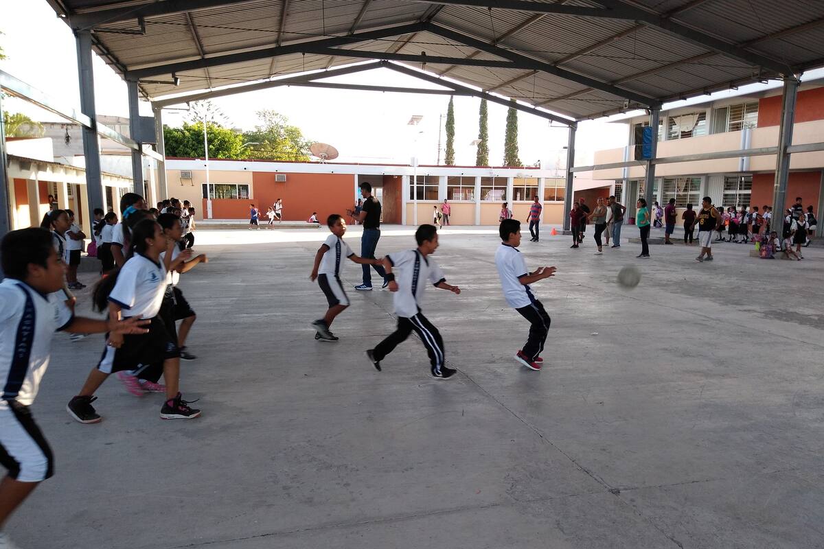 Detectan primer caso de Covid-19 en escuela de SLP; cierran plantel