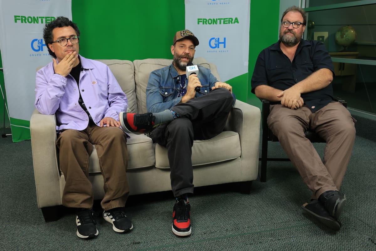 Los personajes del noticiero chileno se presentan en vivo esta tarde-noche en El Foro de Avenida Revolución. Foto: Sergio Ortiz