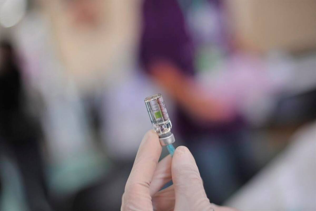 China inicia pruebas clínicas en humanos de 2 posibles vacunas contra el Covid-19