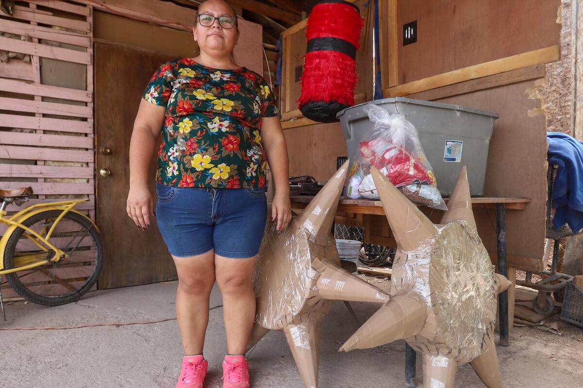 Susa Adai: una ama de casa que vende piñatas y cuida a su hija con parálisis cerebral