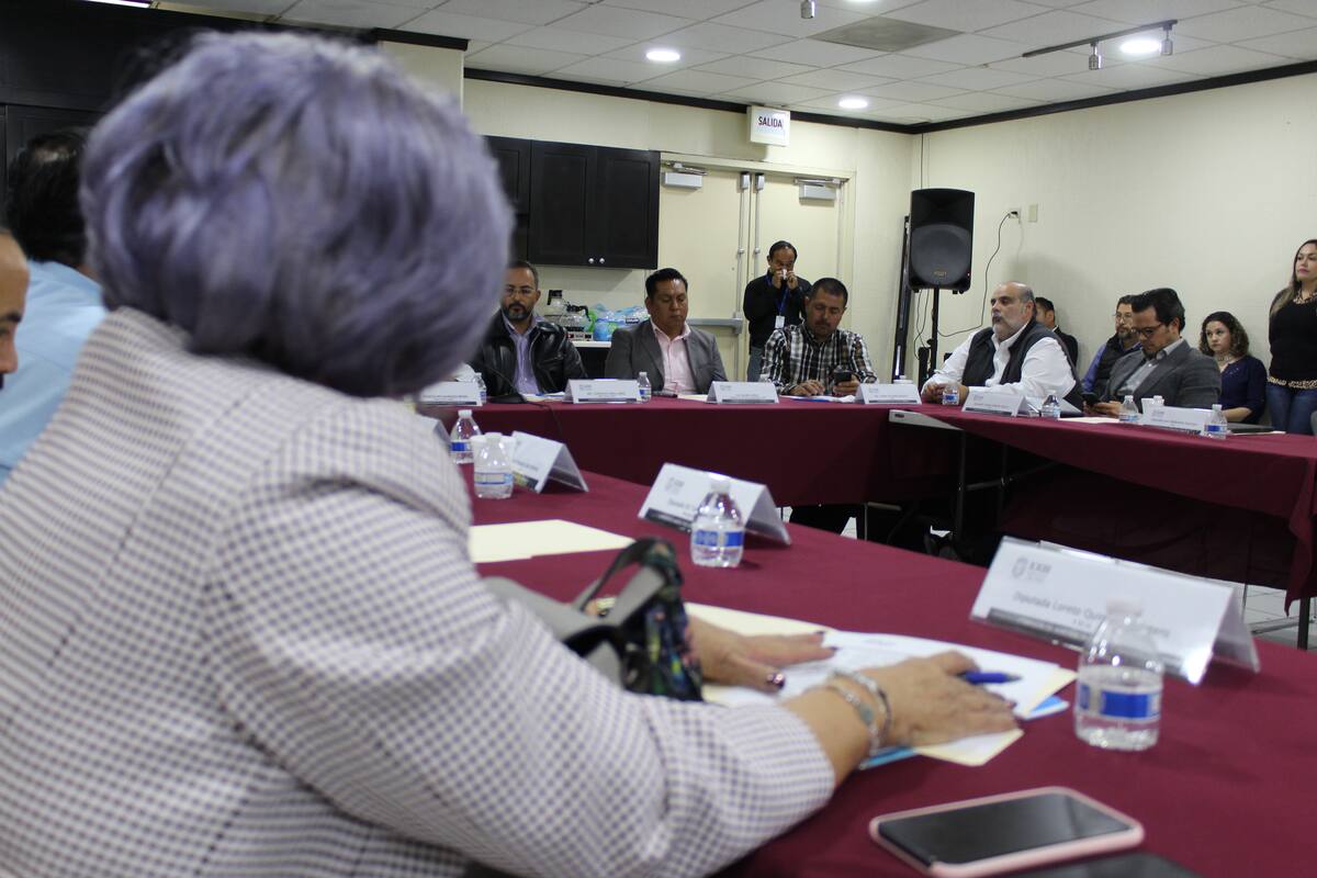 Cespt expone ante diputados problemática y soluciones por falta de agua en BC