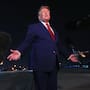 Donald Trump fue sacado de Turquía en un vuelo secreto tras una amenaza atribuida a Irán mientras periodistas y altos funcionarios viajaban en el avión presidencial usado como señuelo