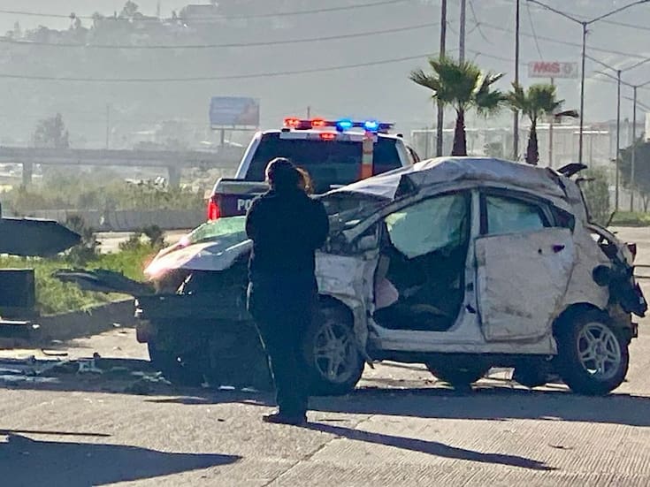 Joven muere tras volcarse en obras del socavón en Vía Rápida