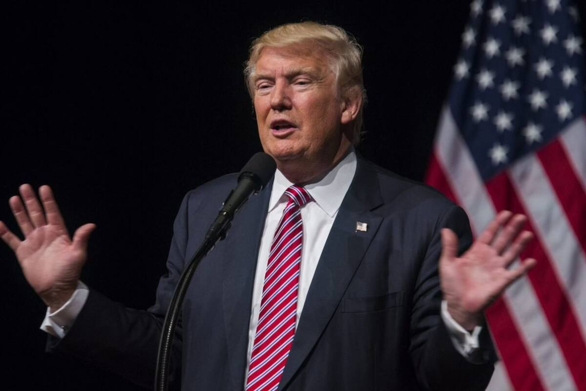 Multan a Trump por violar orden mordaza en juicio en NY; le advierten de cárcel