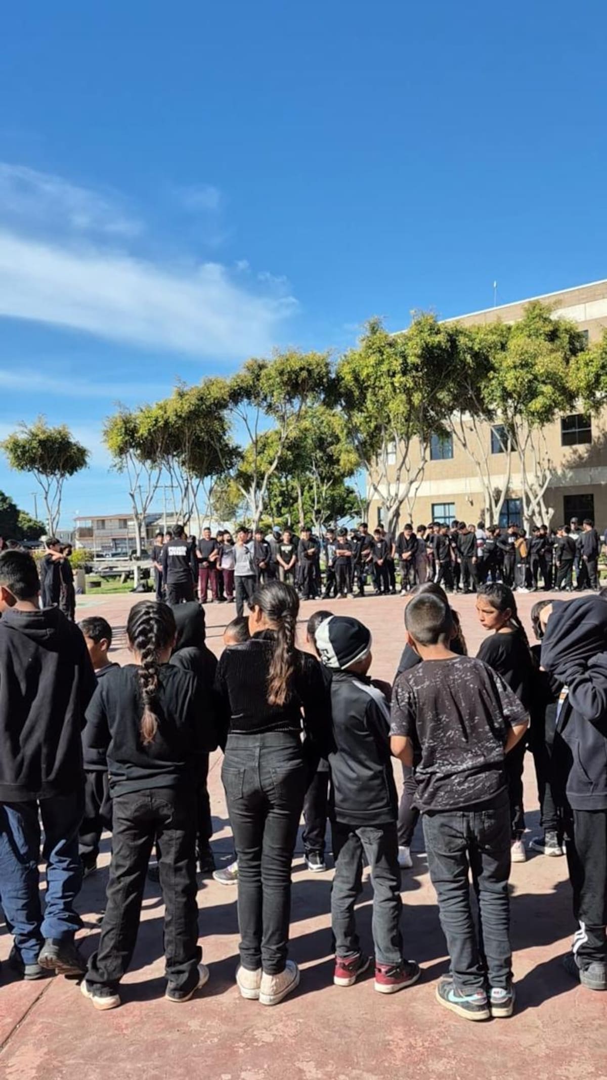 Con 217 integrantes, la agrupación trabaja con menores de entre 7 y 17 años en acondicionamiento físico, orden cerrado y valores como respeto, honestidad y compañerismo. Foto: Carmen Gutierrez