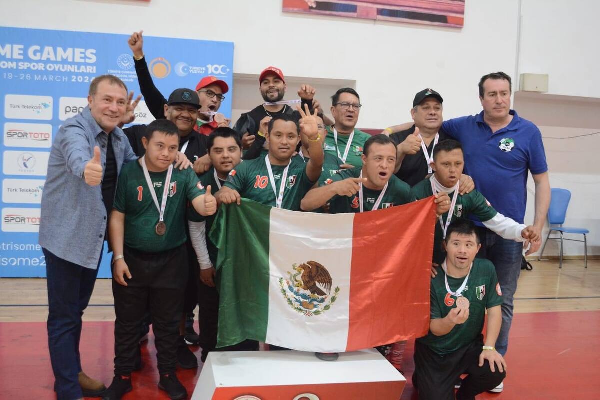 Selección mexicana de Futsal Down se trae medalla de bronce