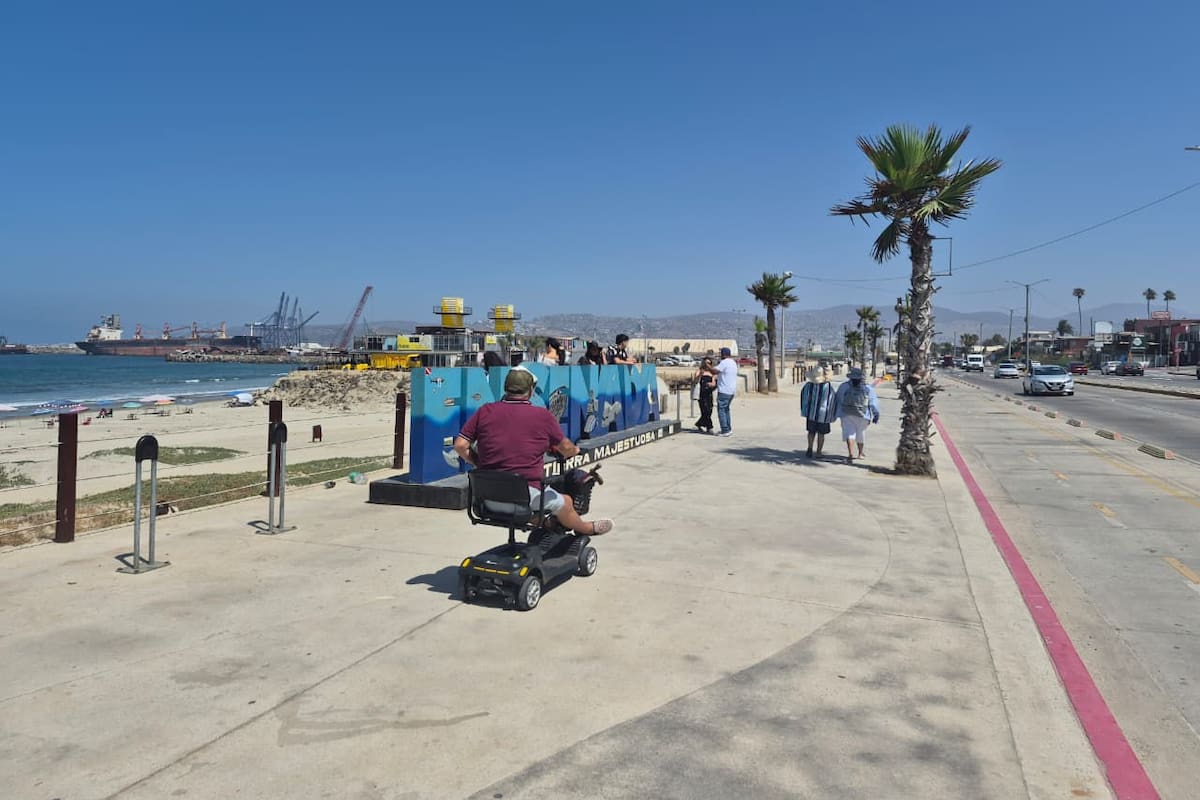 Comerciantes de Ensenada confían en repunte de ventas durante vacaciones de verano