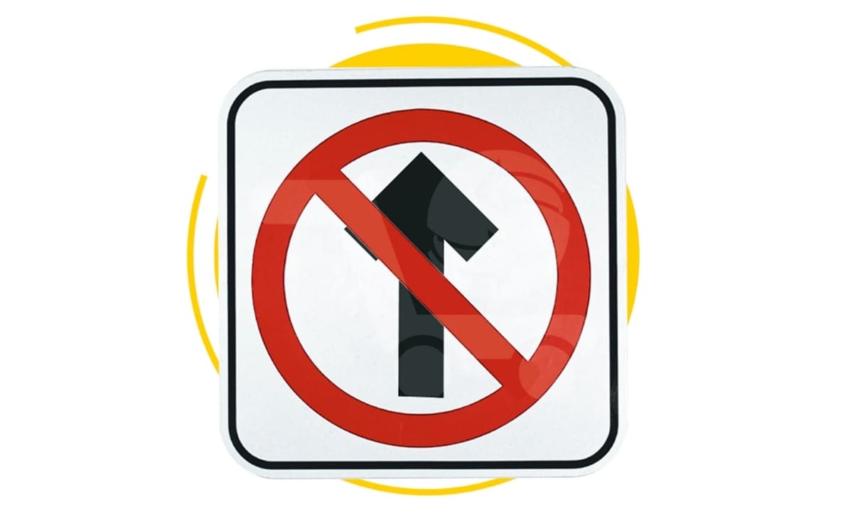 En México existe una señal equivalente a la que viste en la imagen, pero tiene otro código dentro del sistema oficial de señalización. La señal se llama “No entrada” o “Prohibido el paso” y forma parte de las señales reglamentarias reguladas por el Manual de Señalización y Dispositivos para el Control del Tránsito que aplica en el país.