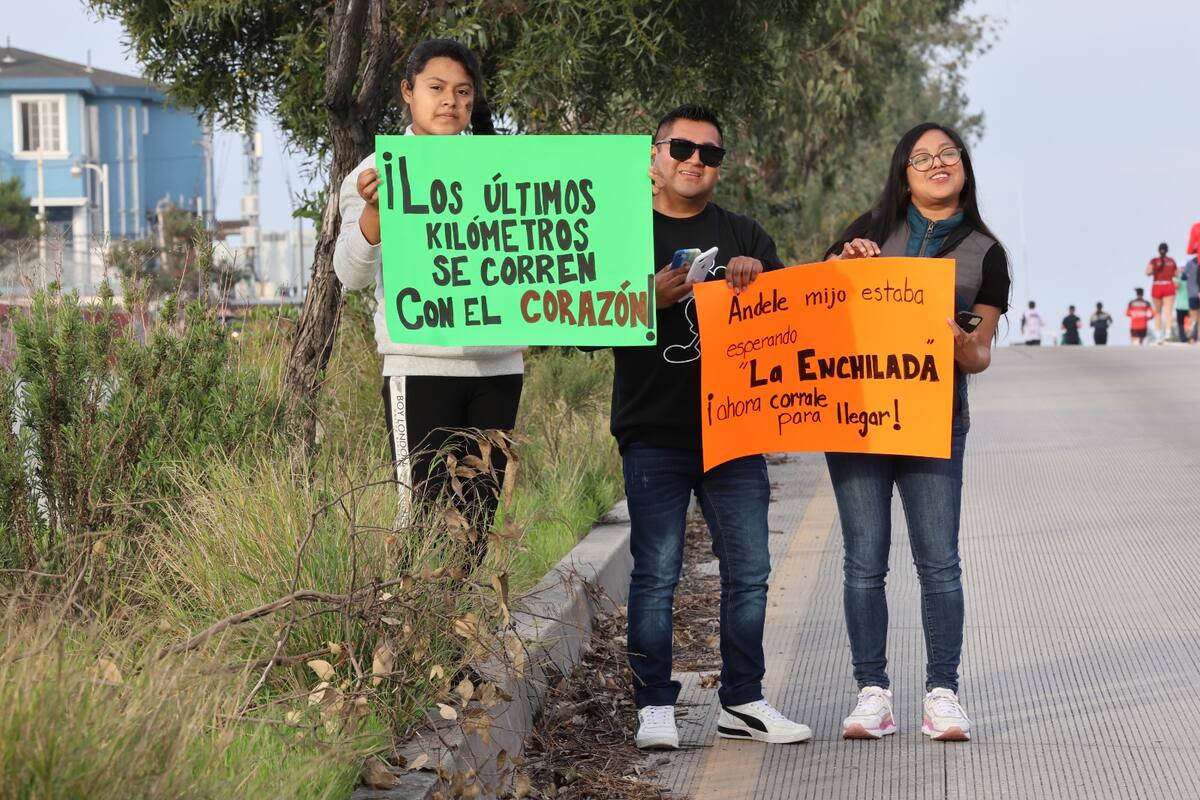 No pudieron faltar los familiares que animaron a los corredores.