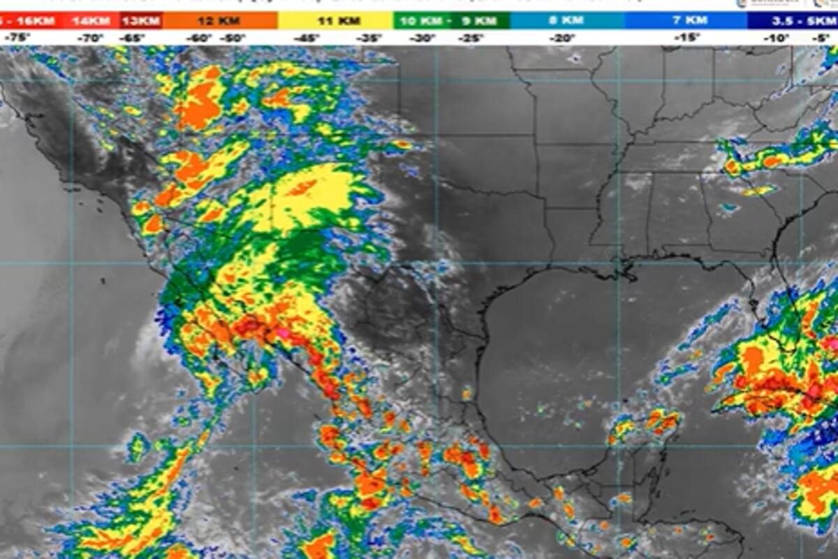 Huracán Lorena se degrada a tormenta tropical y se aleja de costas mexicanas