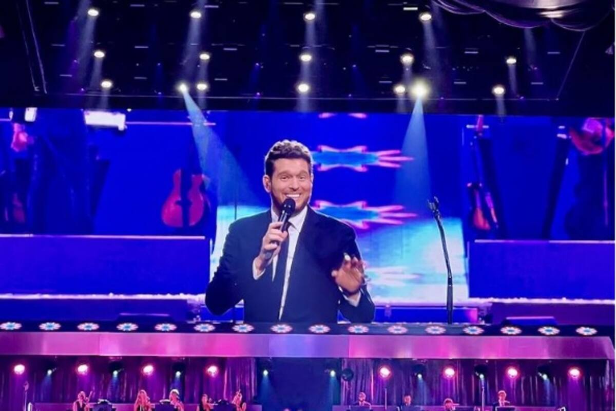 Entre sonrisa y voz, Michael Bublé conquistó a San Diego