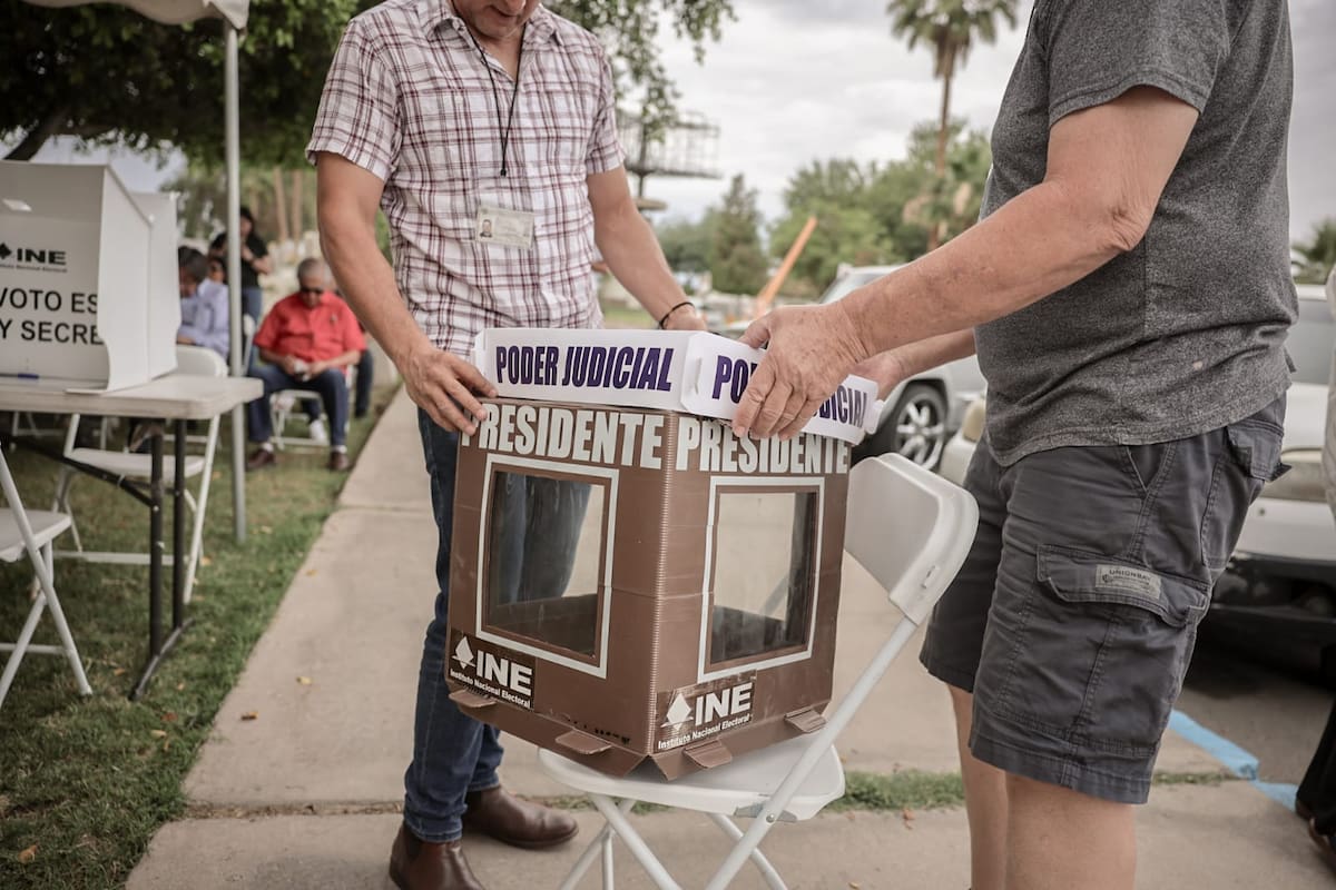 Arranca jornada electoral en Mexicali: ciudadanos tardan 10 minutos en llenar sus 9 boletas
