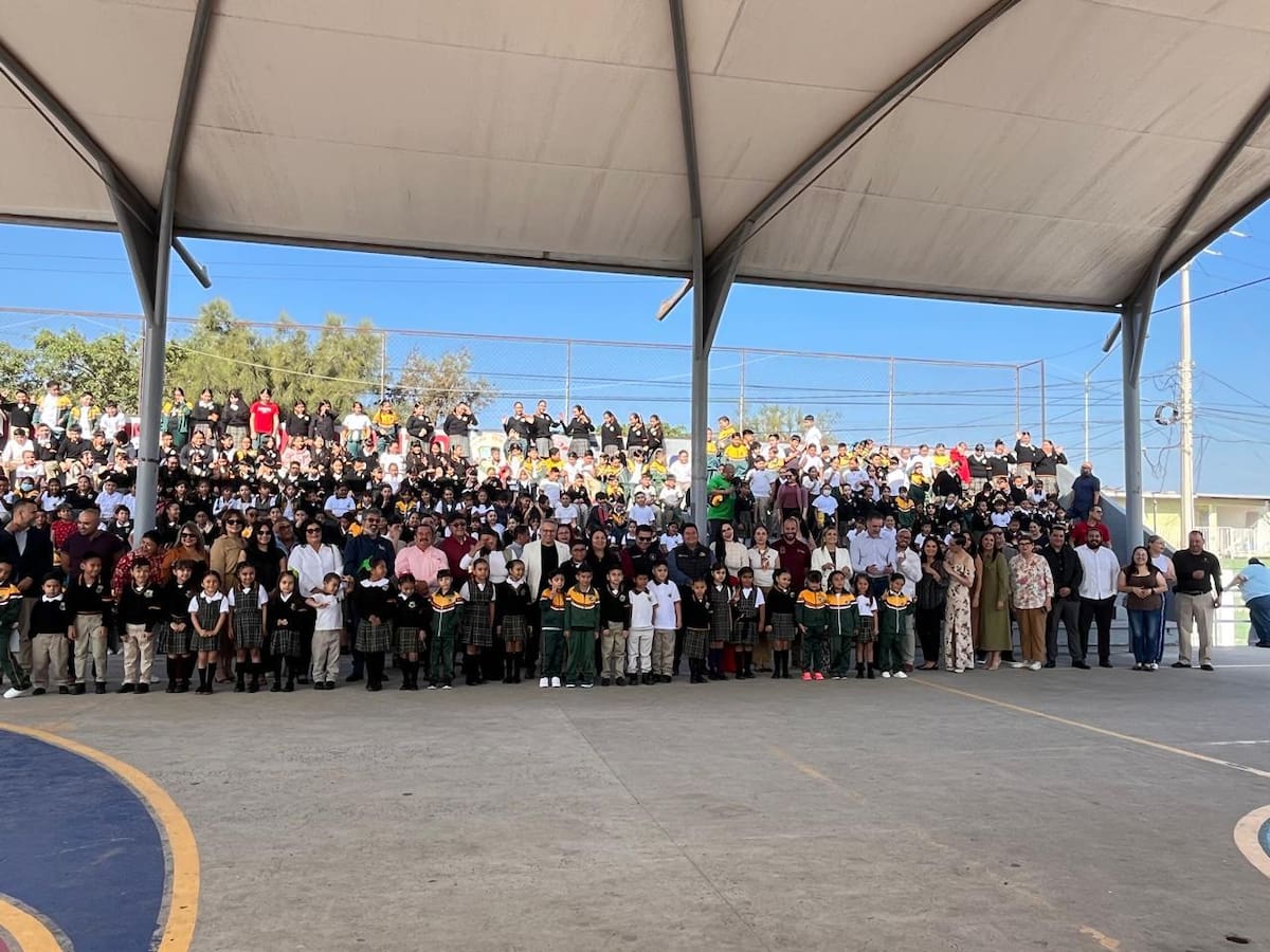 Las escuelas de mayor demanda tienen sus espacios agotados, pero hay otros planteles en los tres niveles, preescolar, primaria y secundaria, que si cuentan con lugares. Foto: Carmen Gutiérrez