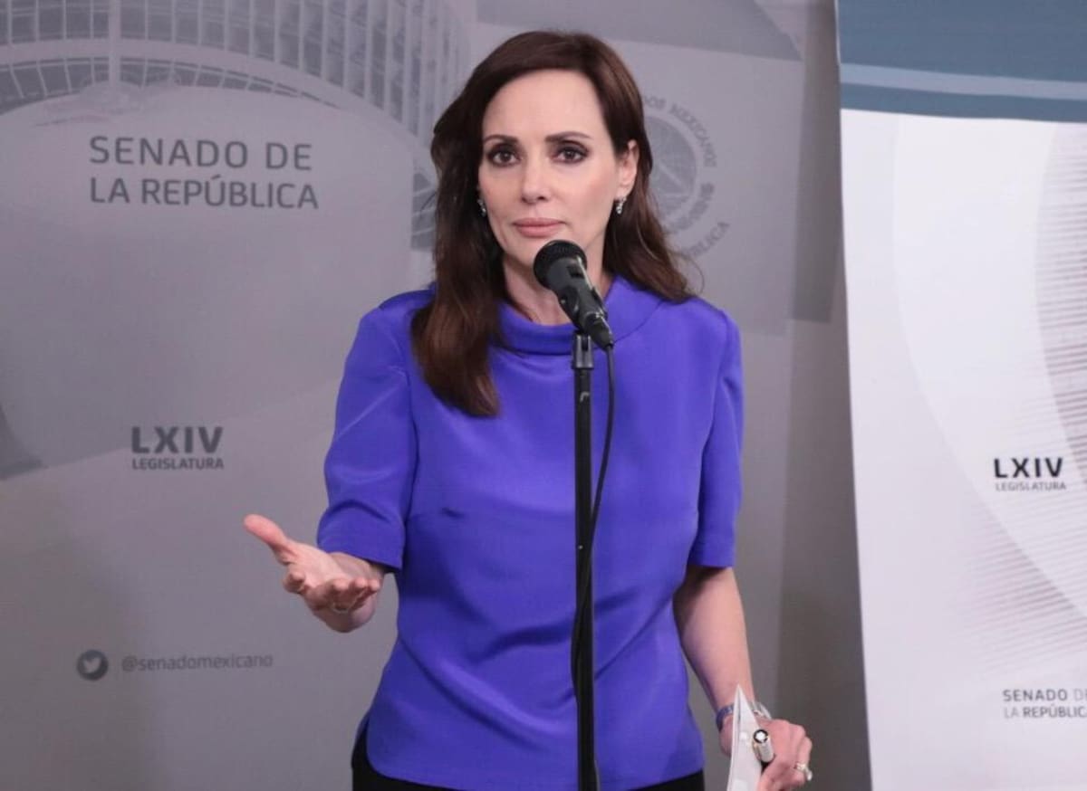 La senadora Lilly Téllez pide en Senado que el presidente respete a Loret de Mola.