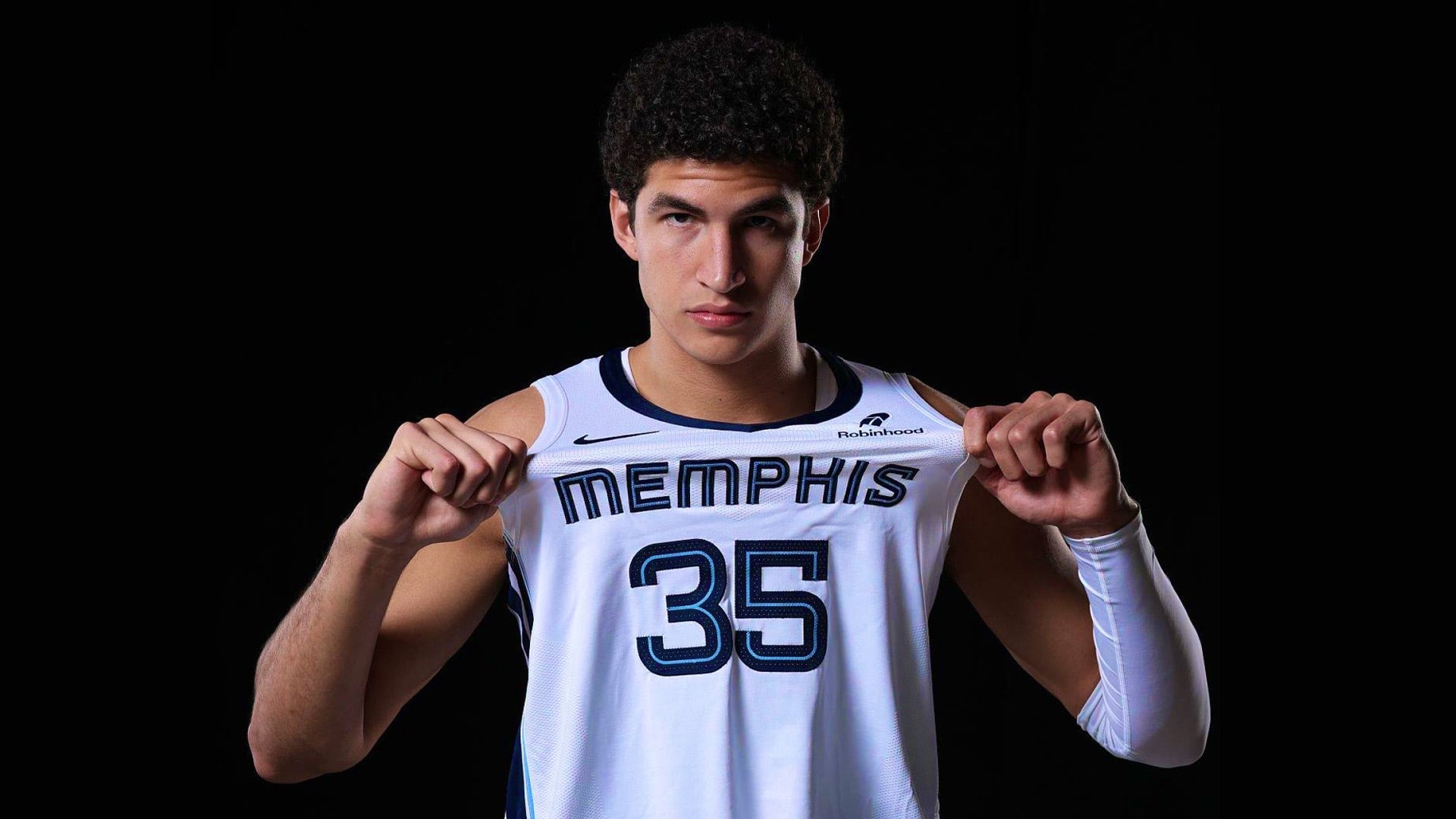 Karim López, alero mexicano de los Grizzlies de Memphis. (Foto: Archivo GH)