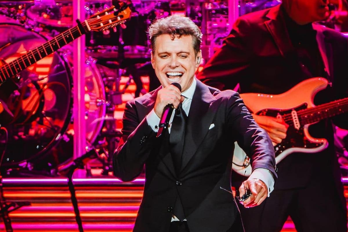 Luis Miguel anuncia cierre de su gira con histórico concierto en México