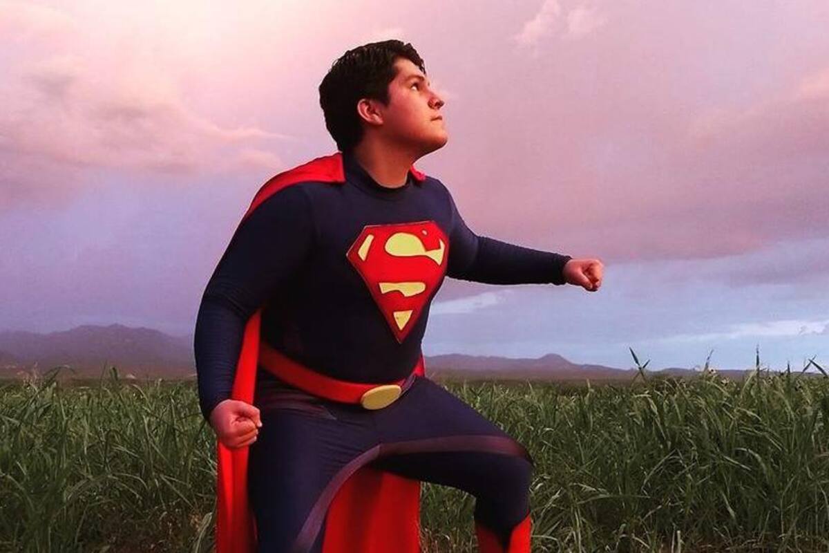 ¡Es un "super" cosplayer!