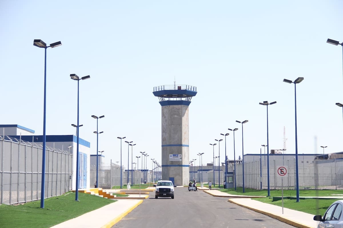 CNDH detecta deficiencias en atención a adultos mayores e indígenas en el Cefereso 11 de Hermosillo