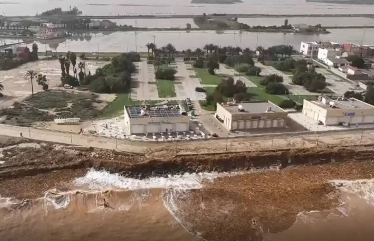 Vista aérea de Paiporta (Valencia), una de las zonas más afectadas por la dana. / EFE-Manu Bruque