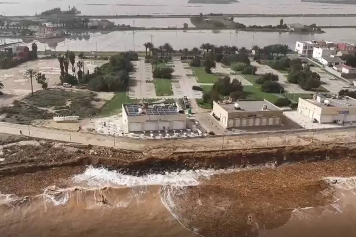 España: A 211 se eleva el número de víctimas en Valencia, pero miles de voluntarios se suman a la ayuda