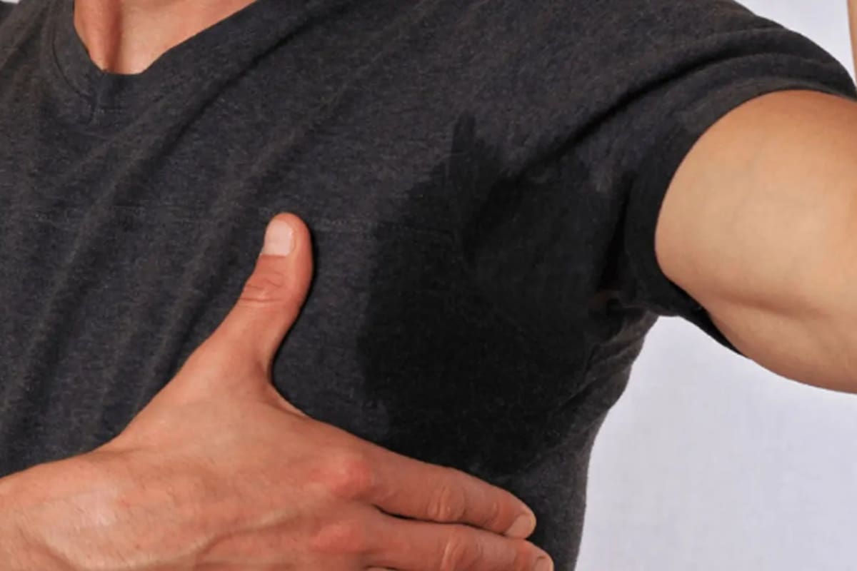 ¿Tu sudor huele mal? Esto es lo que tu cuerpo podría estar tratando de decirte