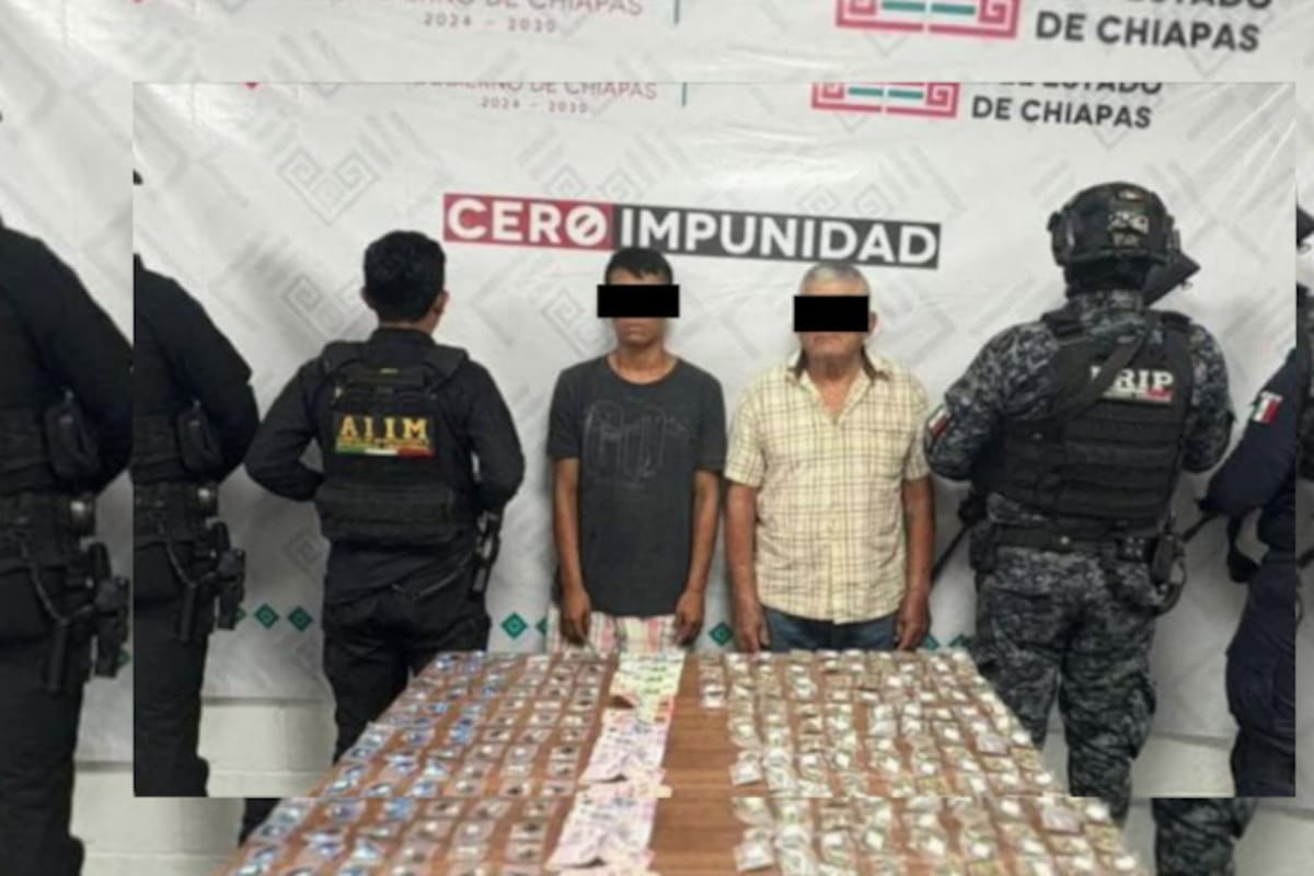Caen “Macal” y “El Flaco” con decenas de dosis de droga y dinero en efectivo en pleno barrio de Tuxtla, Chiapas