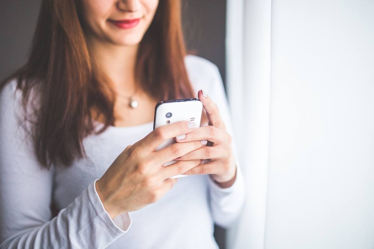 ¿En qué consiste la aplicación 'Mujeres Seguras'?