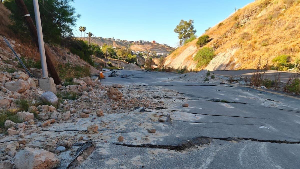 Deslizamiento en Erídano sigue avanzando; vecinos abandonan más viviendas en zona de riesgo