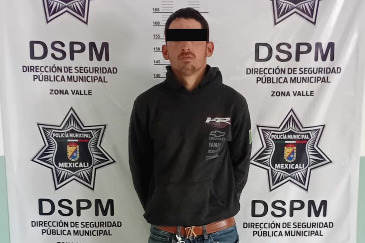 Armado con cuchillo espiaba casas; tenía orden de aprehensión