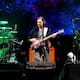 Caifanes reúne a varias generaciones en un ritual de rock con lleno total en Mexicali