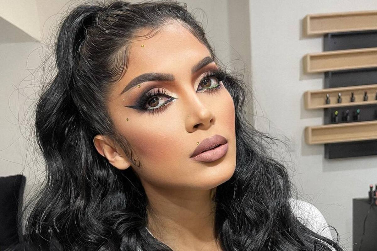 Kimberly Flores muestra su abdomen "mañanero"