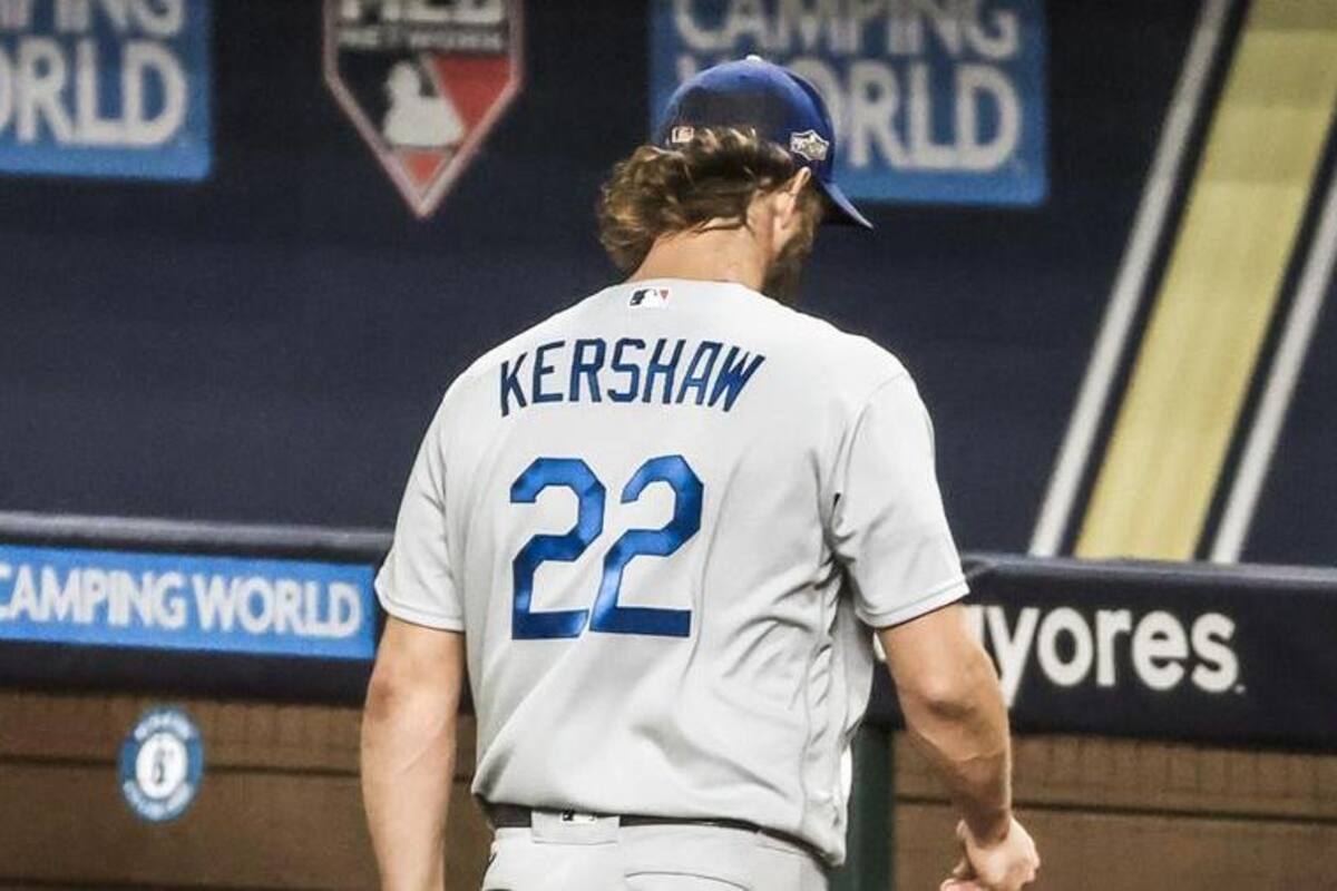 No se le da a Kershaw; Bravos vencen a Dodgers y están a uno de la Serie Mundial