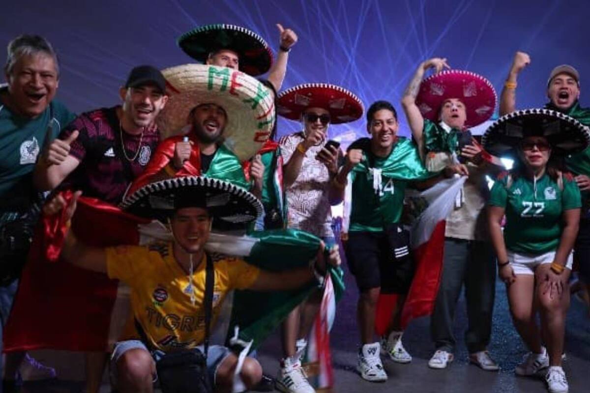 "¡Canta y no llores!": Mexicanos conquistan Qatar con "Cielito Lindo"