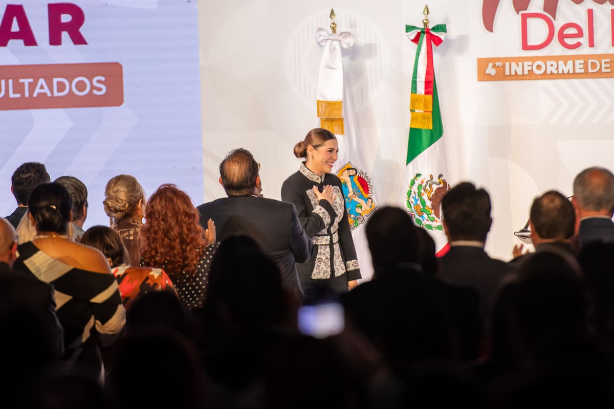 La gobernadora destacó logros en bienestar social, seguridad, infraestructura y apoyo histórico a las mujeres con programas como la Tarjeta y el Transporte Violeta. Foto: Cortesita