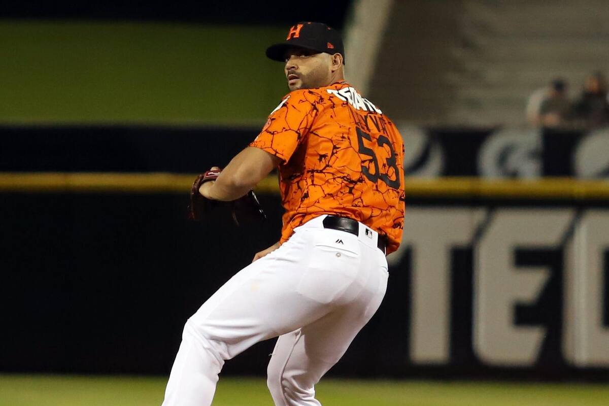 Elián Leyva de Naranjeros es nombrado Pitcher del Año de LMP
