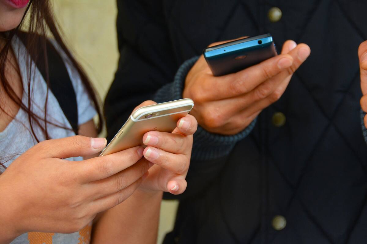 Hermosillo: Revisa mensajes del celular de su pareja y acaba detenido tras violentarla